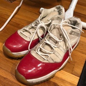 Jordan 11 cherry red low top size 13 - 2001 drop